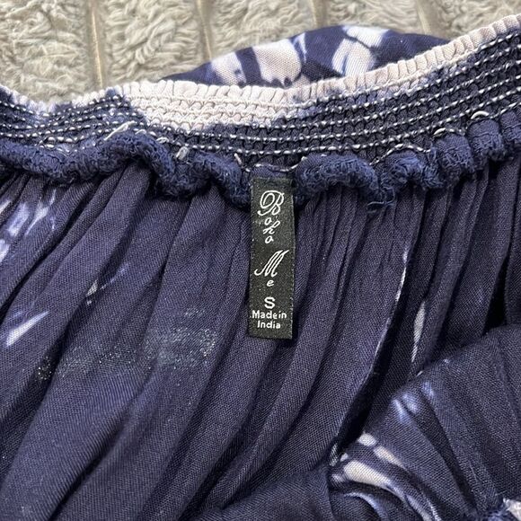 Off the Shoulder Maxi Dress - Picture 7 of 8